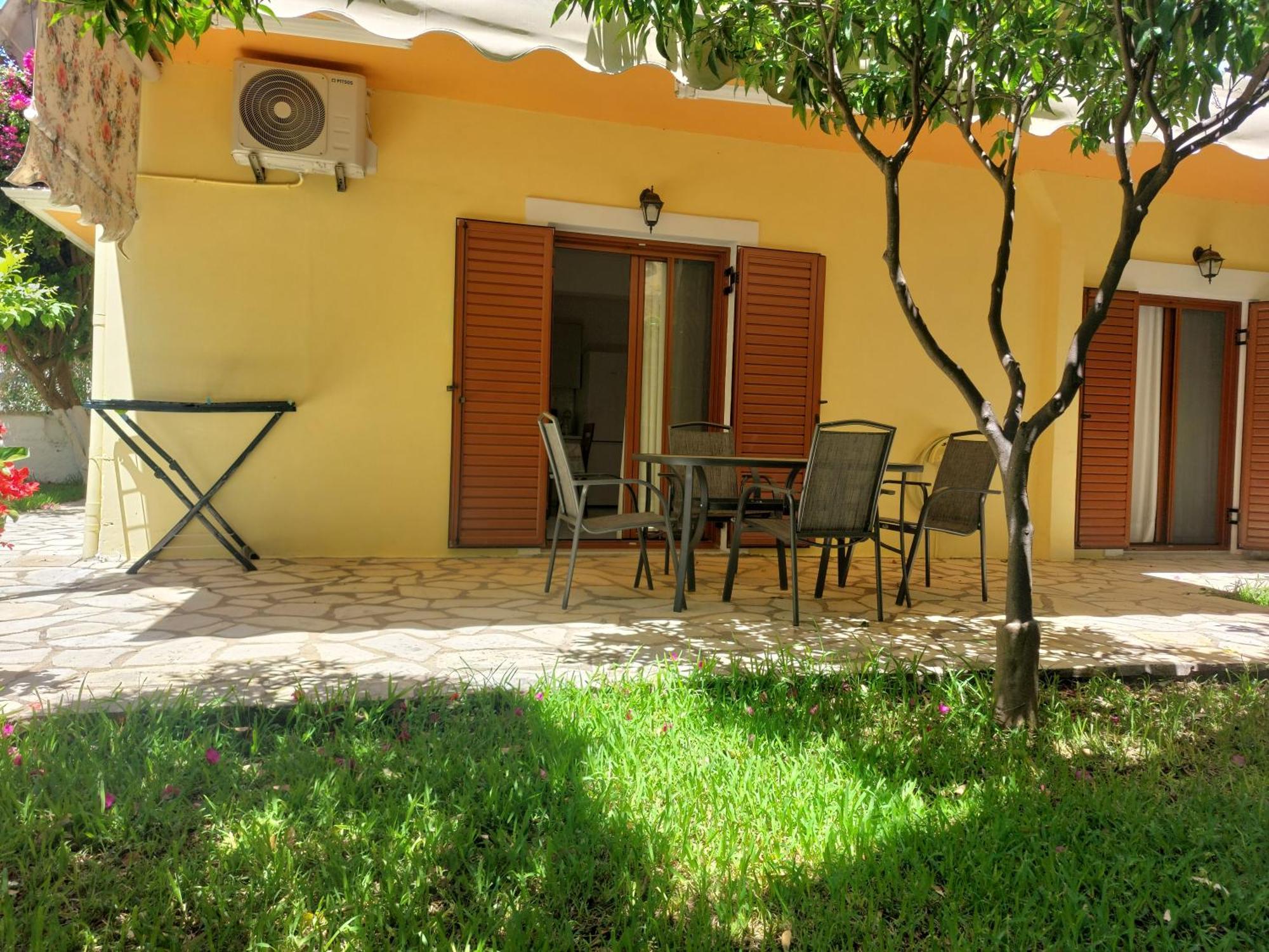 Grammatoula Apartment Никиана Екстериор снимка